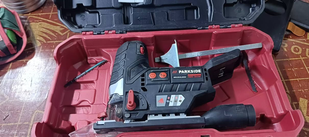 عدد يدويه بارك سايد 
على الفحص يوجد خدمه توصيل 
جميع محافضات العراق 5الف


**إذا كنت صاحب هذا الإعلان وتريد حذفه لأي سبب، رجاءا أرسل رسالة إلى الدعم الفني**