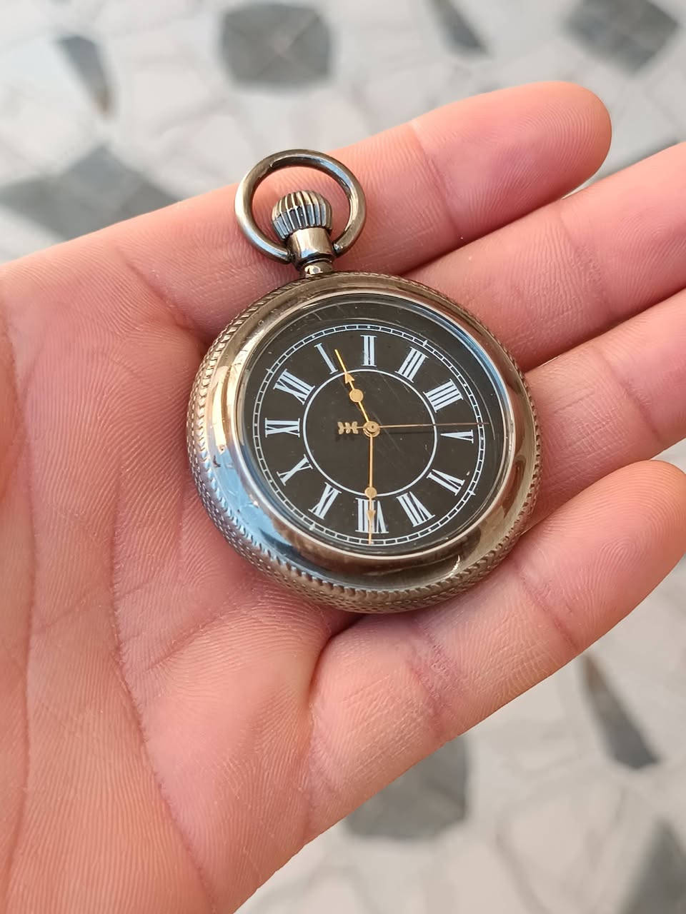 يالله تم وصول وجبه جديده من الساعات اليابانيه المستخدمه الباله والاسعار مناسبة جداً  للتواصل مراسلة الصفحه العنوان شارع الحسينيه قرب التفاح الاخضر راسلني


**إذا كنت صاحب هذا الإعلان وتريد حذفه لأي سبب، رجاءا أرسل رسالة إلى الدعم الفني**