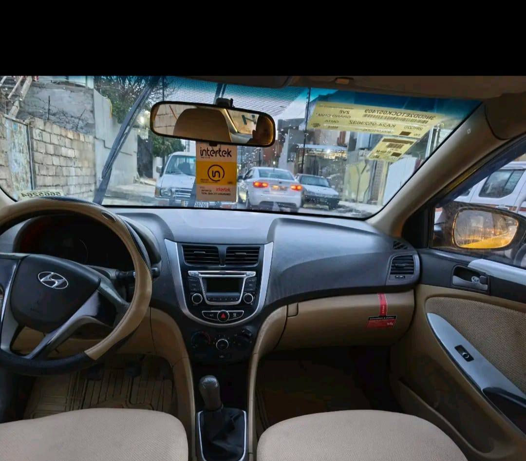 للبيع موديل 2012 گير عادي مكينة 16 
باقي تفاصيل خاص 
***********
