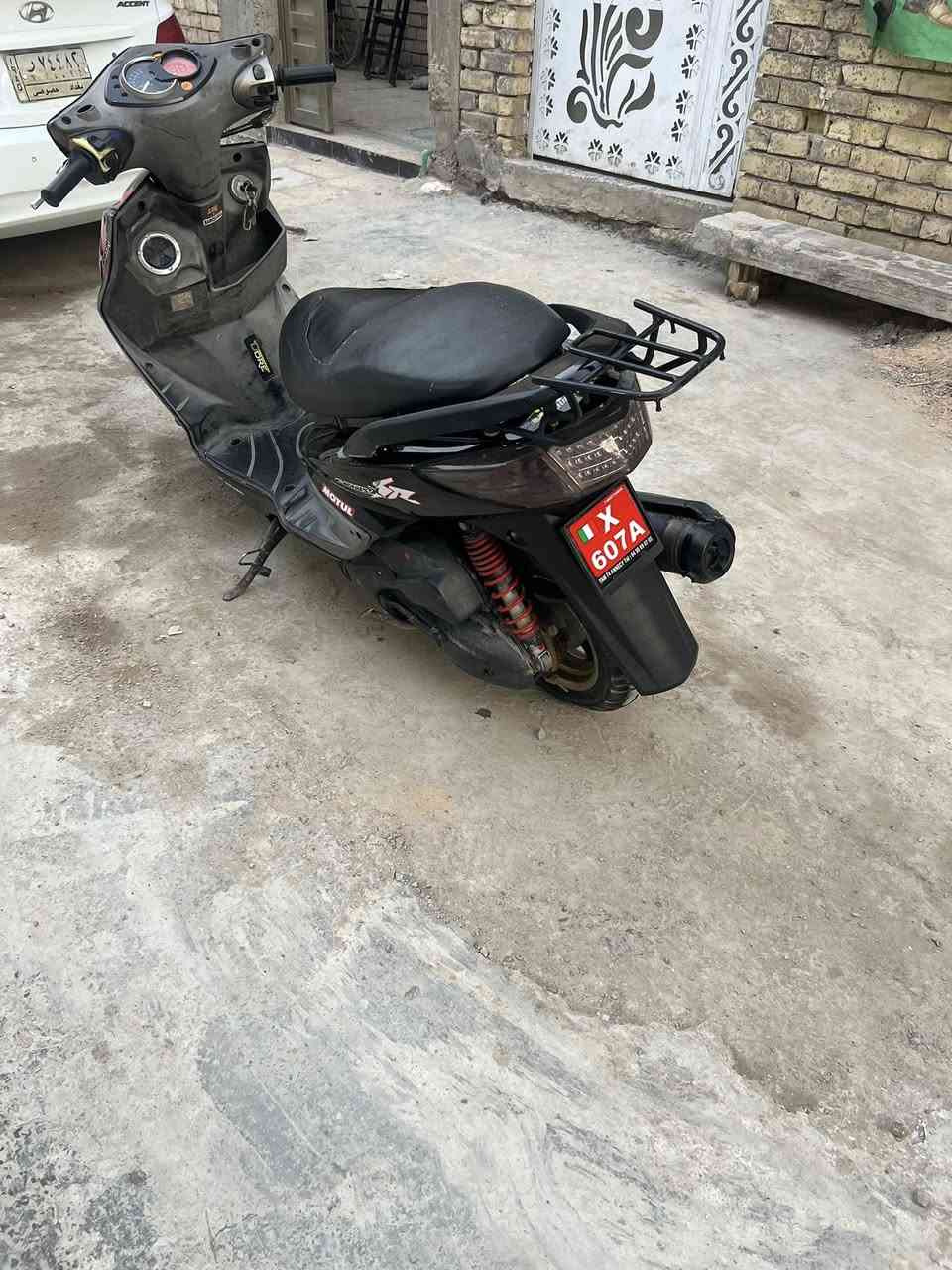 السلام عليكم سكنس فحل نوزل خطين دراجه نضيفه وكدامكم مكينه خير من الله مكاني الامين سعرها 750 وبيها مجال ***********
