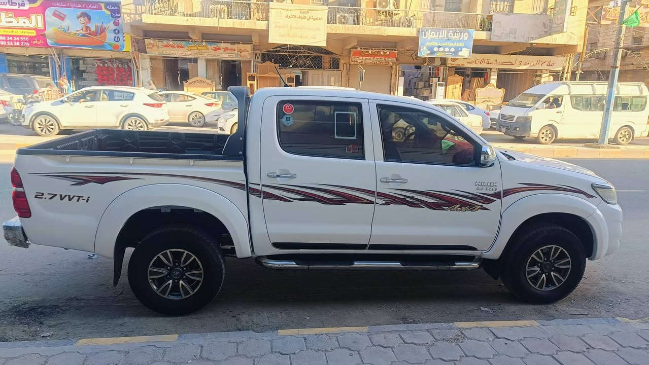 السلام عليكم بيكم فورويل 2014مكفوله من ضربه وصبغ ماشيه 200مكينه مكفوله مامفتوحه تخم  جديد حداديه جديد رقم اربيل انكليزي مكان نجف 
اتصال فقط 
رقم ***********
