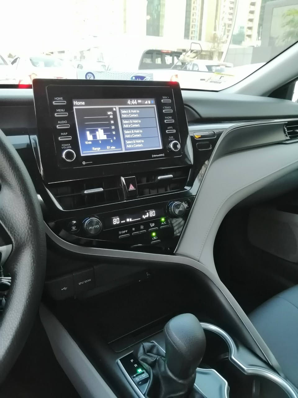 كامري موديل 23 LE وارد امريكي معروفه مواصفاتها رقم اربيل جديده ماشيه 17 الف اخت الزيرو  مكانه اربيل باسمي السعر 197 وبيه مجال 
***********
