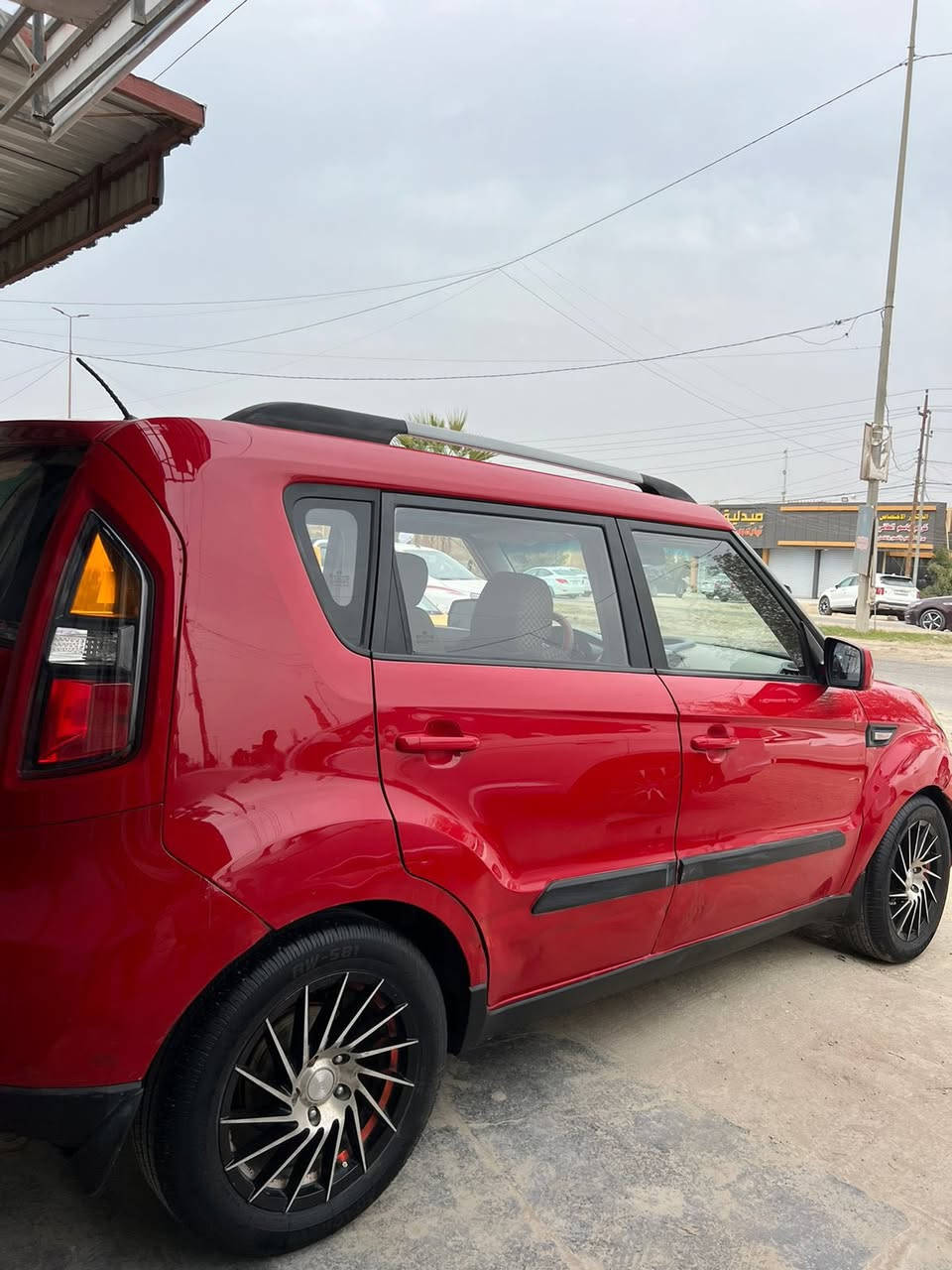 يالله السلام عليكم من رخصة الادمن المحترم  عدي كيا صول 2011خليجي بيها قطعه تبديل والباقي كفاله جاهزه كير مكينه حداديه تخم تاير جاهزه ع الاخير معروضه 86وبيها مجال جدا بسيط 
***********ارجع واكول السياره وارد خليجي
