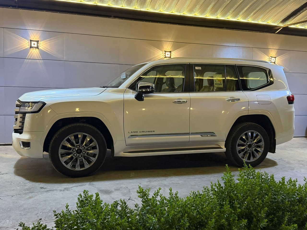 لاندكروز VX بريم اخت الزيرو ماشيه 15 الف كفاله موديل 2023 رقم بغداد 6 سلندر فول مواصفات سعرها 715

الشراي يتصل ويدلل واذا مراوس عادي اراوس حسب القناعه مكان بغداد الدوره

***********
***********
***********
***********
