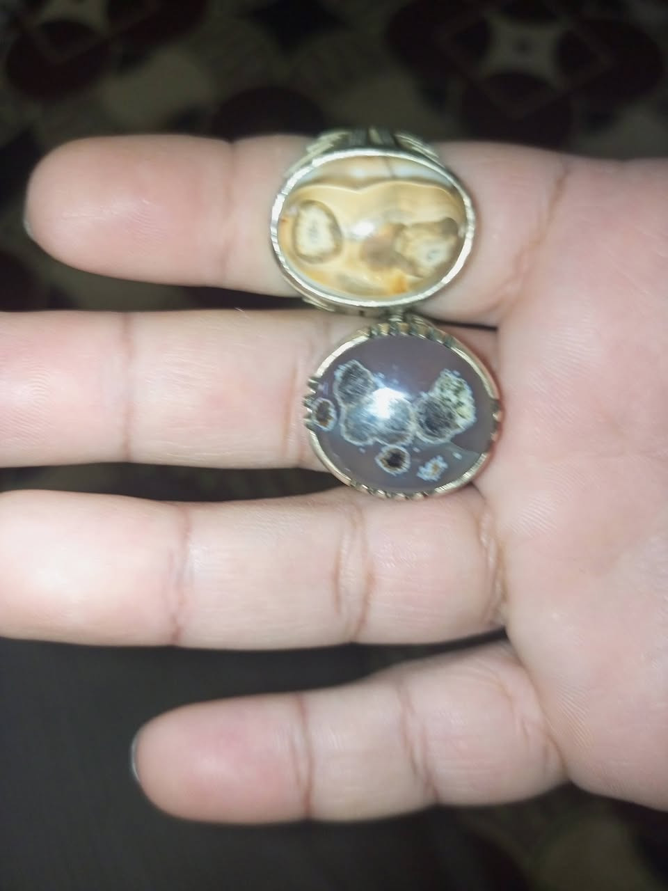 السلام عليكم خواتم للبيع


**إذا كنت صاحب هذا الإعلان وتريد حذفه لأي سبب، رجاءا أرسل رسالة إلى الدعم الفني**