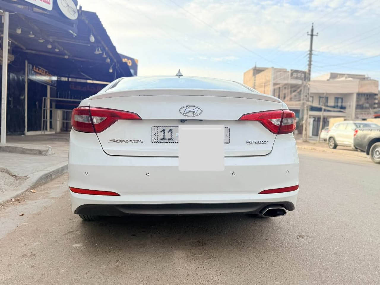 السلام عليكم
سوناتا 2016 امريكي حادثها جاملغ ونص باب خلفي ماشيه 94 الف كير  وميكنه مكفولات 
مواصفاتها 
شاشه 
حساسات خلفيه
كامرا
تحكم ستيرن
سايد بريك برجل
رقم بغداد دولي 
السعر 128 وبيها مجال بسيط 
للاستفسار الاتصال
***********ظ بغداد, العراق
