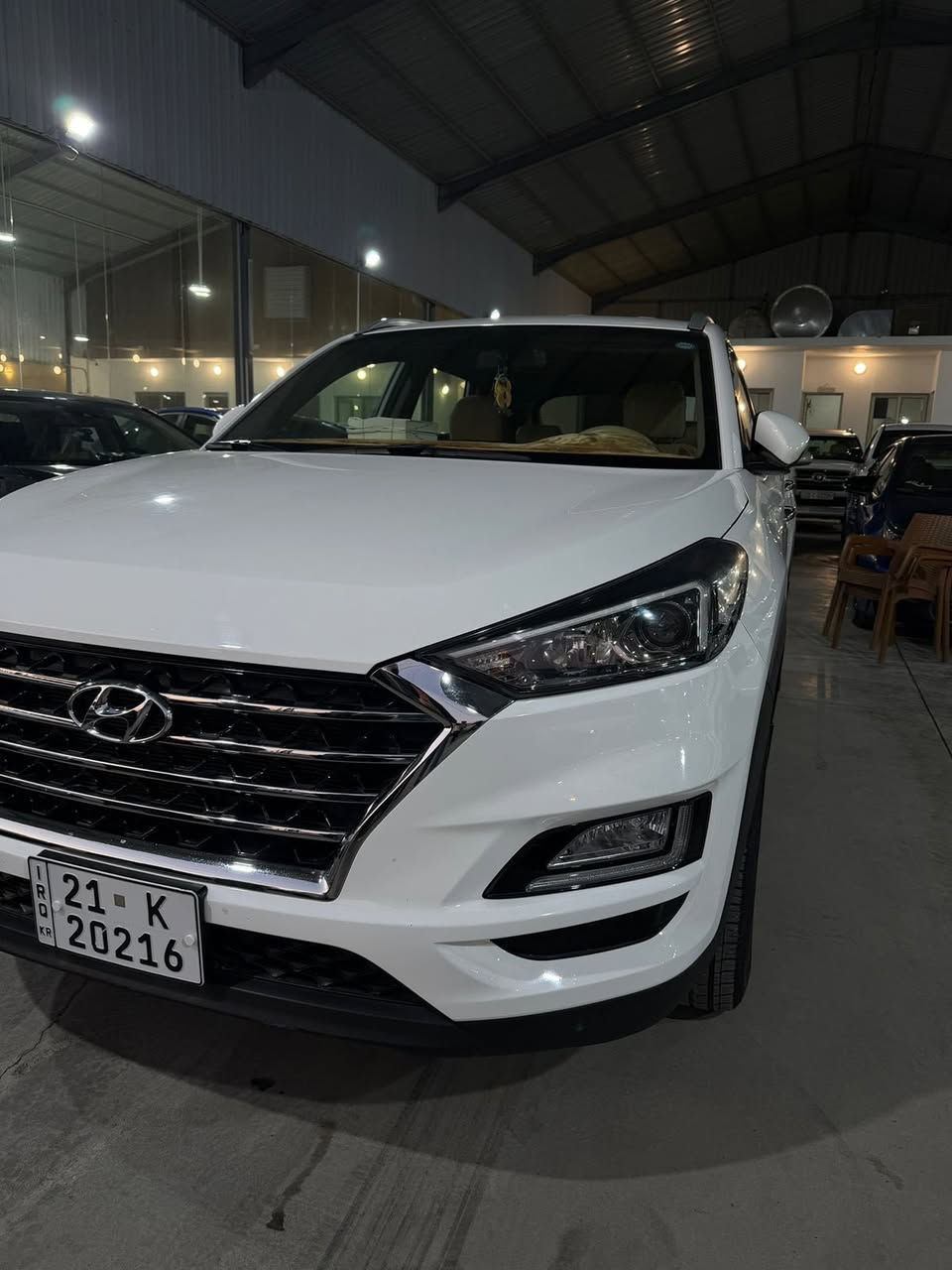 هونداي توكسون كوري
موديل ٢٠١٩
بصمة
شحن لاسكي 
بريك foot
جي بي ئس
ثلاجة
كشن كهربائي
حساس خلفي
حساس امامي
خمس طايرات ويل كروم
ليد
شاشة 
تبريد قطتين
داخل اصفر
رقم سليمانية
رقم جديد  والسنوية الجديدة لحد ٢٠٣٠
سيارة طلعت صفر من شركة بيدي لحد الان
مكان كركوك
سيارة مابها لاصبغ ولا بارد مكفول
بها ملاحظات بسيط
***********
