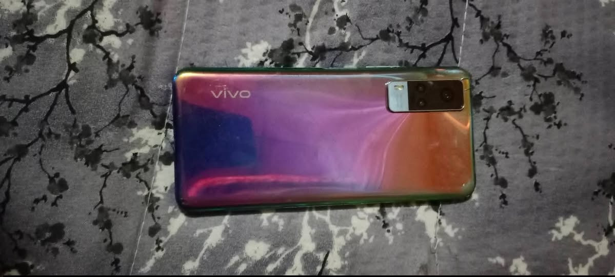جهاز vivo Y53s
ذاكره 128 
رام 8+3 
بطاريه عاليه 5000 ملي 
كامره 108 ميجا بكسل 
جهاز نضيف كلش مابي خلل 
ب
90
العنوان ناصريه مركز


**إذا كنت صاحب هذا الإعلان وتريد حذفه لأي سبب، رجاءا أرسل رسالة إلى الدعم الفني**