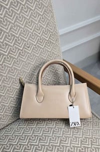 كوالتي • عرض ٢٨ • ارتفاع ١٤