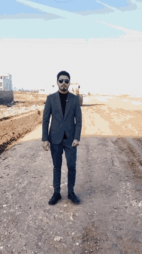 زەویەکانی گەرەکی بەختەوەری بەشترین کاتە کەبیکری لە بەر ئەوەی نرخییان زۆر هەرزانە هیچ شوێنێک نییە کەوا جێگرەوەی زەویەکانی بەختەوەری بگرێتەوە لە مەوقیع وە لە هەرزانی و رێگەپێدانی خانووی هەیە و دابەش دوو ناکرێت وە ژمارەی زەویەکانیش 4500زەوییە نرخیشییان لە 390$دەست پێدەکات و تاپۆیە و تۆری ئاویشی بۆ راکێشراوە باشە لەوە زیاتر چیت دەوێت بۆیە زەوییەک بکرەو دەست بەخانوو دروست کردن بکە

عقارات محمد عارف 

***********
***********
