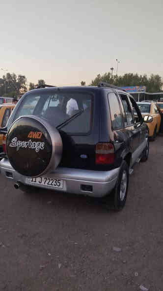 السلام عليكم سبورتج 1995 للبيع مكينه كير جديدات بلاد مالتهة  سياره مرتبه مناقصه. شي  داخلهة نضيف مكفوله من الضربه تايرات نضيفه رقم بغداد هزه وسنويه جدد بسمي مكان السياره بغداد تقاطع الدرويش بياع السعر 39 بي مجال للشراي سياره مال جنايه 
والصور ضالمتهة *********** متوفر واتس
