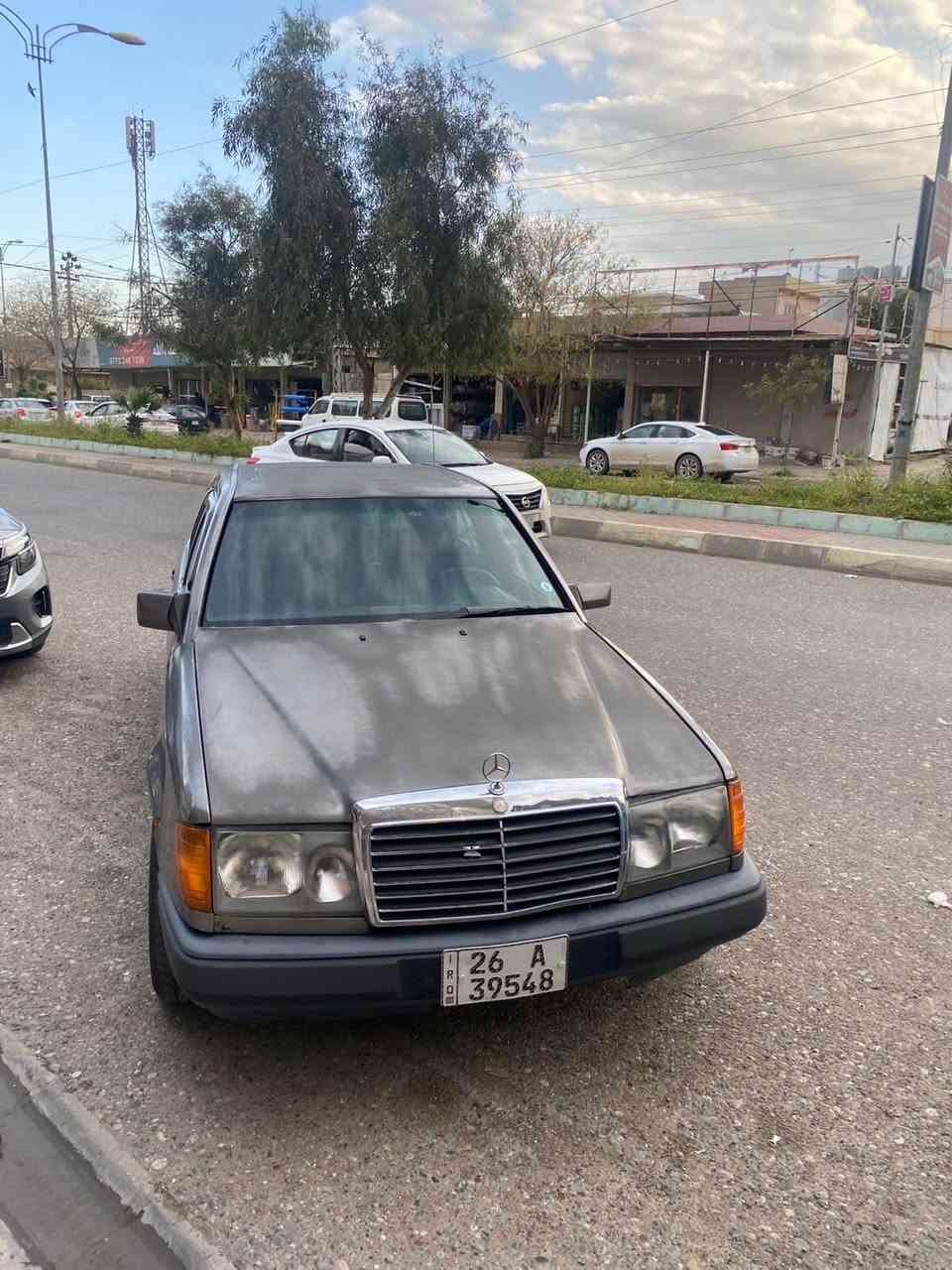 ماسليس موديل 1988 صبوغ عامة  بو جواني ليدراوي هيج نيية مةكينةي بةطةي 2500وة سةنةوي 3مانگي ماوة بةسةر چيت رةقةم تازةية رةقةم صلاح دينة مشروع وةطةنيية كيرو مه كينه و براوه ته حويل به شه رت مالي دوسته شوين كركوك  (ژ. م ***********). واتساپ شي له سه ره 

عربي 
سلامو عليكم اخوان ماسليدس موديل ١٩٨٨ سياره صبخ عاب للجماليه مابي اي شي ضربه حادي كل شي ماكوو محرك بطه ٢٥٠٠و سنويه ٣ شهر باقي خلس رقم جديد تحويل كطع مگلوب كول شرط رقم صلاحدين مشروع كل جاهيز تايرات جديد سياره جديد. سعر ٤٨ مجال (***********) مكان كركوك كركوك, العراق
