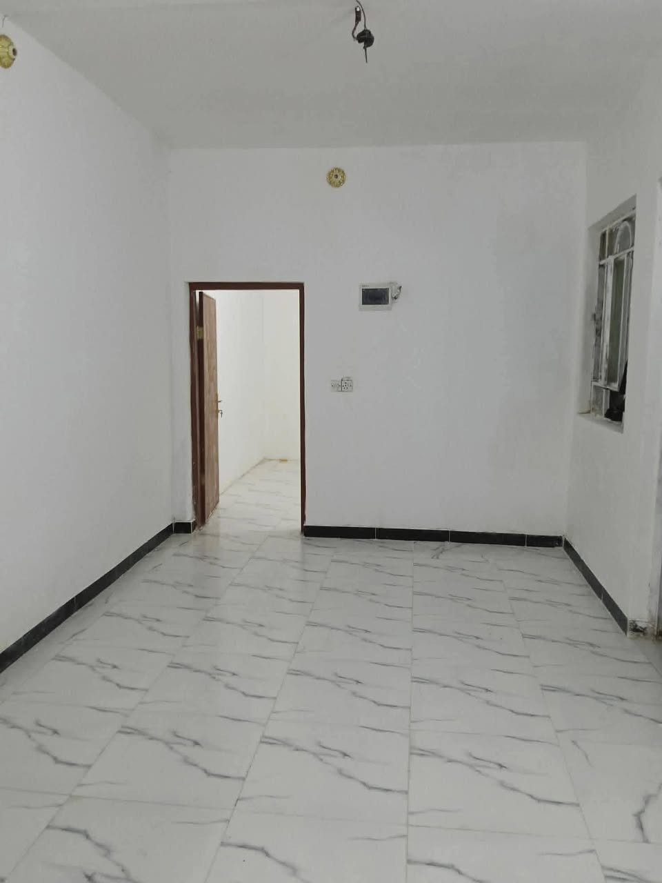 بيت 100 متر للبيع عكاده درجه اولى بالنداء
يم دفاع المدني كاشي سيراميك بيت فول
منطقة المجمعات  62
***********
