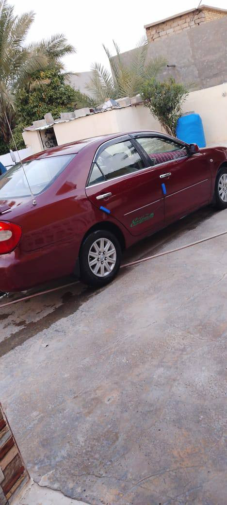 سلام عليكم كامري للبيع موديل 2004//السعر 92وبيها مجال //***********//محرك وكير وتايرات وصدر كله جديد شرط مصبوغه حزام جماليه سياره جديده وبل عافيه على ياخذها رقم بغداد مشروع وطني مكان السياره صلاح الدين الضلوعية
