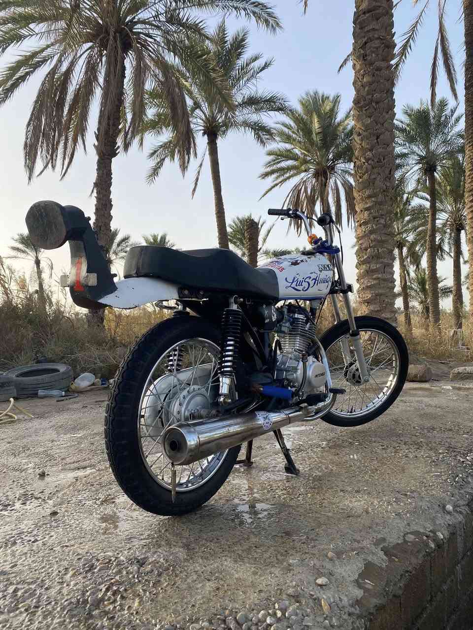 للبيع مكاني سوق شيوخ مكينه بستم ناصي انتنس ٢٤ شاصي نامه شلامج ٢٤سكنر بي بليته سعر ٦٠٠قفل .مو شراي لا تعبني .


**إذا كنت صاحب هذا الإعلان وتريد حذفه لأي سبب، رجاءا أرسل رسالة إلى الدعم الفني**