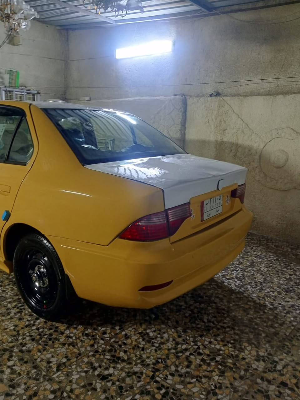 سلام عليكم سمند 2011 كير محرك مكفولات تتفئه تبريد ثلج شغالات دوشمه جديده تخم تاير جديد كهربائيات كله تشتغل كشنات الانترا هيئه مصفره غرامات مصفره رقم بغداد الاماني 
السياره فول الفول كبل للشارع
مكاني بغداد السعر 38 بيه مجال كلش كلش بصيط حك الجيه رقمي ***********
