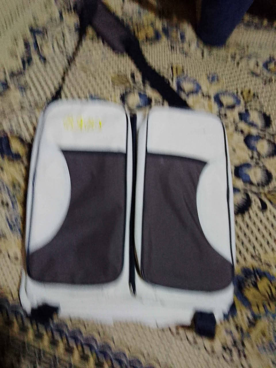 حقيبة حمل طفل جديدة للبيع السعر 10 المكان بغداد للاستفسار الاتصال على الرقم *********** غير متواجد على الفيس بغداد, العراق
