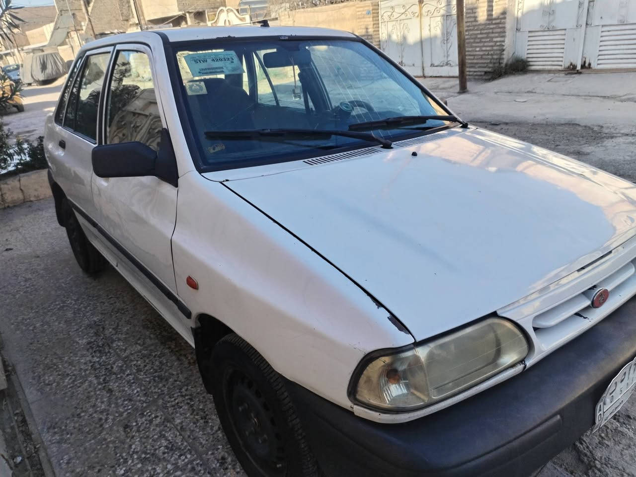 السلام عليكم ورحمة الله وبركاته سايبا 2011 كرستال سياره جديده وكل نقص مابيها الله شاهد ومامشتغله تكسي ابد من نزلت من الشركه لليوم مامشتغله تكسي السياره بيها جاملغ الي من جهت السايق تبريد شغال جاهزه من كلشي السعر ٤٠ وبيها مجال بسيط متواجد ع فيس والي ايحب يتصل ***********
