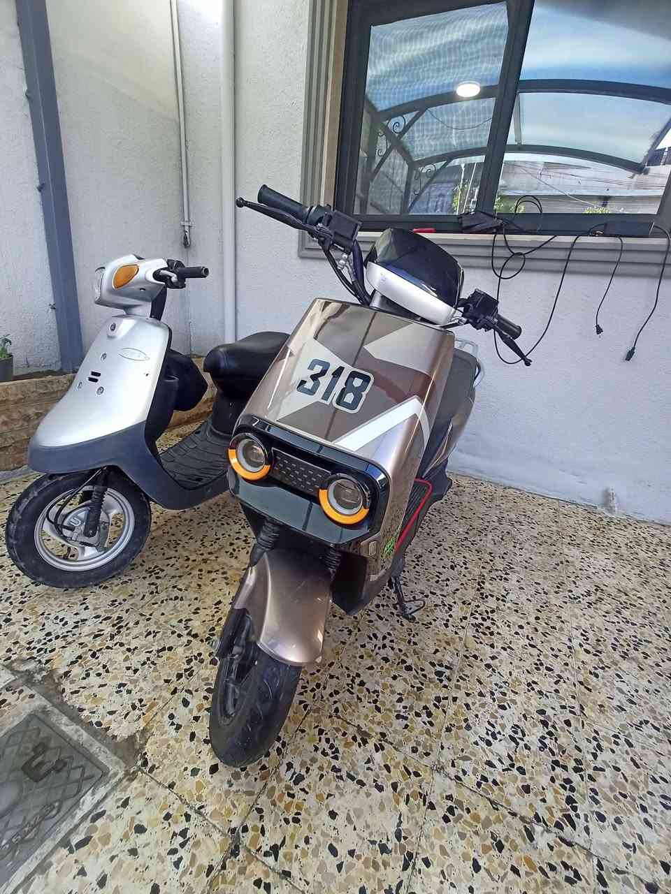 السلام عليكم
ماطور للبيع 
ملف 2000 
ملف عقل باتريات شرك
السعر 600


**إذا كنت صاحب هذا الإعلان وتريد حذفه لأي سبب، رجاءا أرسل رسالة إلى الدعم الفني**