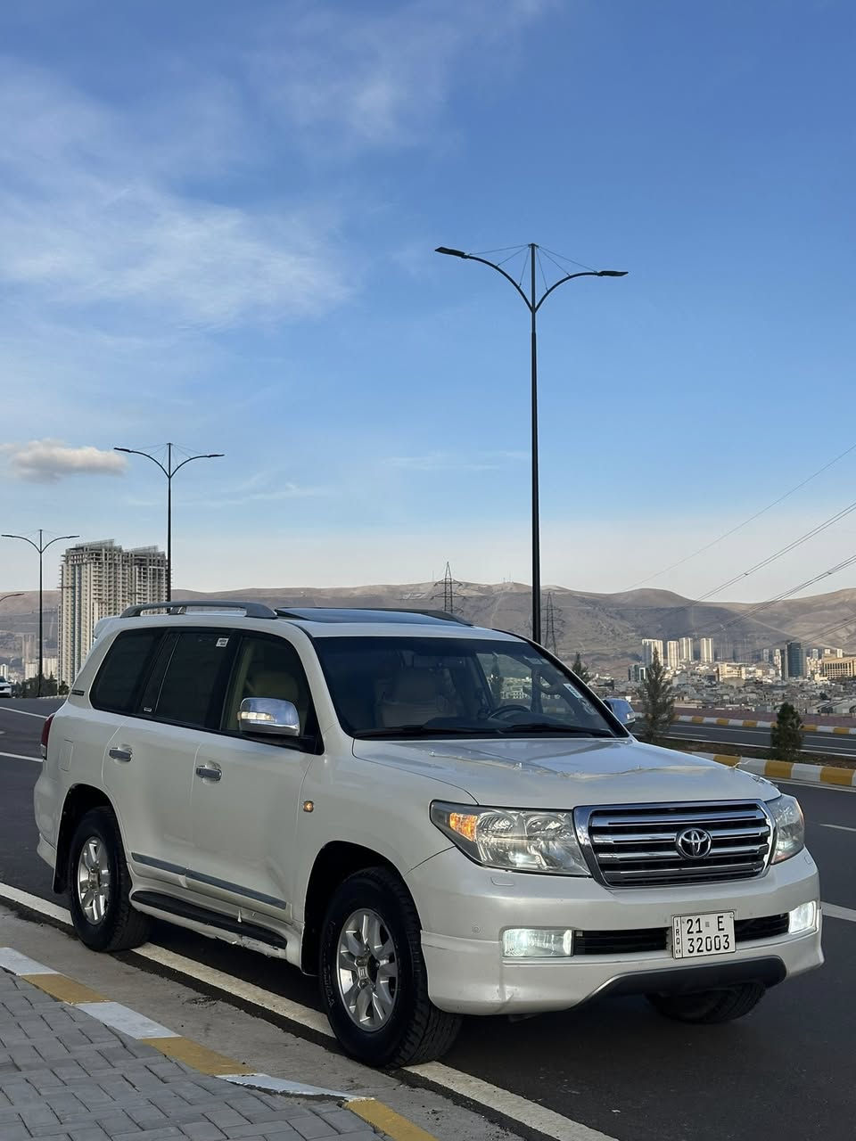 وەنەوشە ٢٠١١ ستینی فتێمی یەک بۆ فرۆشتن بێ بۆیاخ تەنها یەک بست ساردی هەیە گیر و مەکینە بە شەرت نەکراوەتەوە نرخی تەنها ٣٢٨ گەلا  مشتەریت پەیوەندی بکە 

***********
