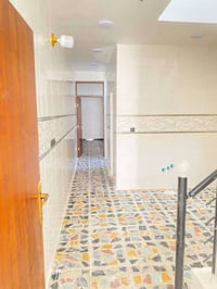 مشتمل للبيع بشعب عقاري ثانيه يم جامع بدريه مساحه ٧٦ واجه ٤ نزال ١٩ تفا...