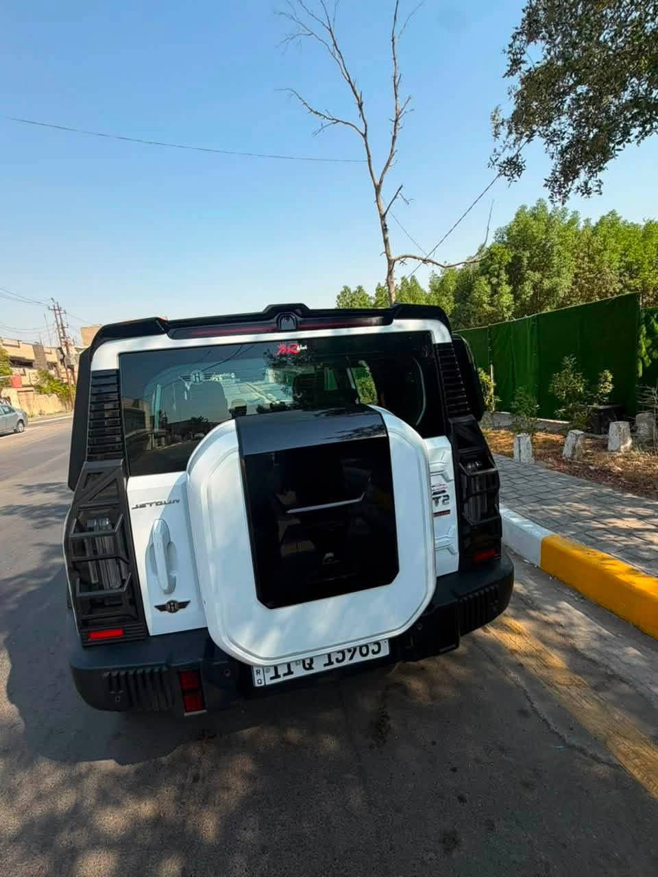 السلام عليكم جيتور T2 لكجري فول موصفات وكالة هارلم بيها حادث صار بل عراق جاملغ امامي وبيها اريباكات طاكه من الحادث 
السعر :٢٢٢ وبيها مجال بسيط
السياره فقط بانزين 
***********
