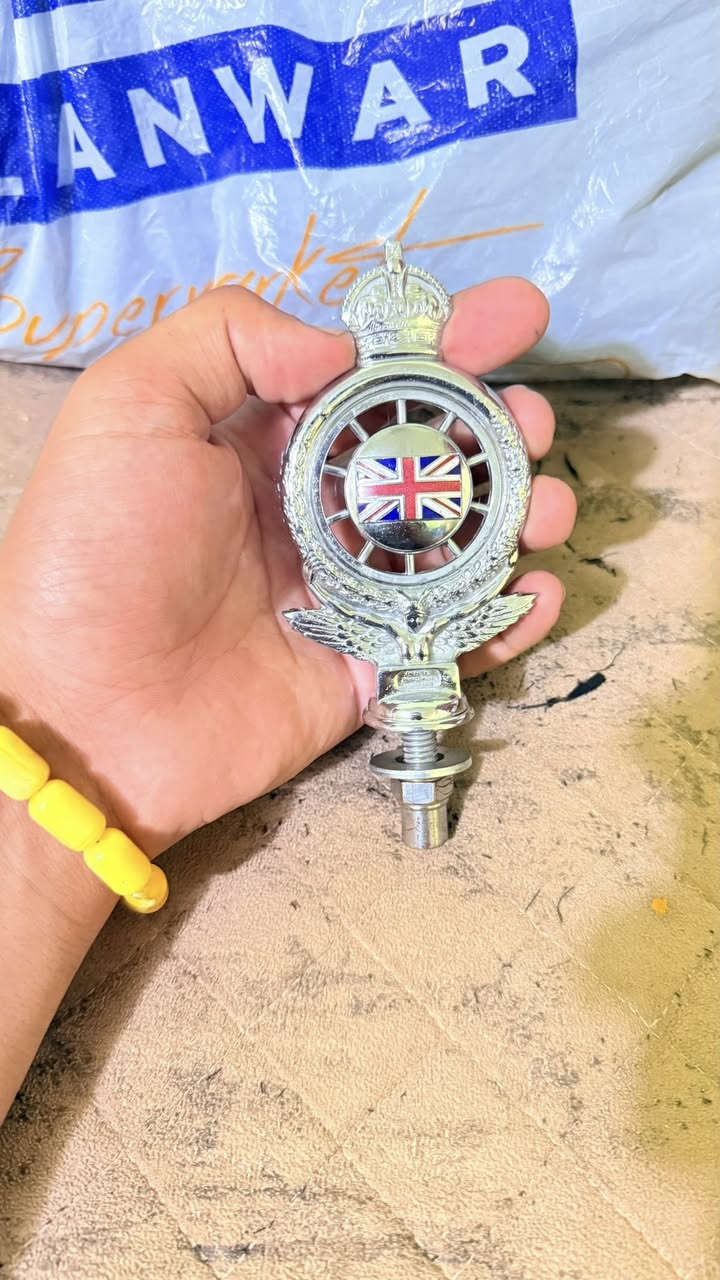 سلام عليكم
مجموعه توج 
اصليات 
كلمن وسعره 
شراي اتصل 
***********
