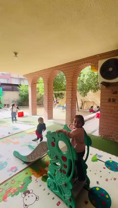 روضة وحضانة طفل المستقبل👼🏻📚 
📍الطالبية الفرع مقابيل كلية  إدارة واقتصاد
للاستفسار الاتصال على رقم 📱 *********** الواتساب فقط.   
_تعمل الروضه بنظام سويدي
نضام مختلف 
كاميرات اونلاين لأولياء الأمور 
تهيئة الطفل إلى المدرسة
تدريس منهج الأول كامل للتمهيدي  
دروس باللغة العربية والإنكليزية 
زراعة بشكل أسبوعي 
ل ال حضانة الأطفال 
قراءة قصص بشكل يومي 📚
أعمال يدوية✂️📐
دروس تعليم الزراعة 🌱
تتطوير مهارات 
نوفر وجبات طعام للأطفال من مطبخ الخاص بالروضة 
اي فطور صباحي وغداء و فاكه
عدم وجود السكريات فقط في المناسبات او الأعياد 

أوقات الدوام من الساعة سابعه صباحا إلى الثامنة مساءا
