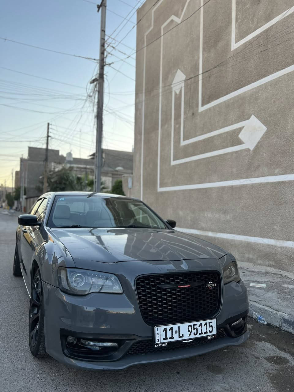 السلام عليكم 

كرايسلر اوباما   220  وبيهة مجال 
‏‎‏‎الموديل          2019 بدون ارباك 
‏‎‏‎اللون  سمنتي  سونار وصور الحادث مرفقة بالمنشور 
وبيهة كم طخة بسيطة موضحة بالفديو 

‏‎‏‎المسافه المقطوعه —68 الف 
‏‎‏‎المواصفات 
‏‎‏‎- بصمة تشغيل 
‏‎‏‎- بصمة أبواب
ترحيب عند الاقتراب 
‏‎‏داخل بيجي مميز
- گير ماوس 
شاشه ديجتال 
هيترات بالمري
‏شاشه كبيره تدعم نظام الأبل كار باي ونظام الاندرويد 
‏‎‏‎بگ لايت LED 
ليد نهاري 
‏‎‏‎-تحديد سرعه 

‏‎‏
‏‎‏‎السعر            —220 وبيهة مجال 
‏‎‏‎موقع  السياره —بغداد البياع 

***********

‏‎
