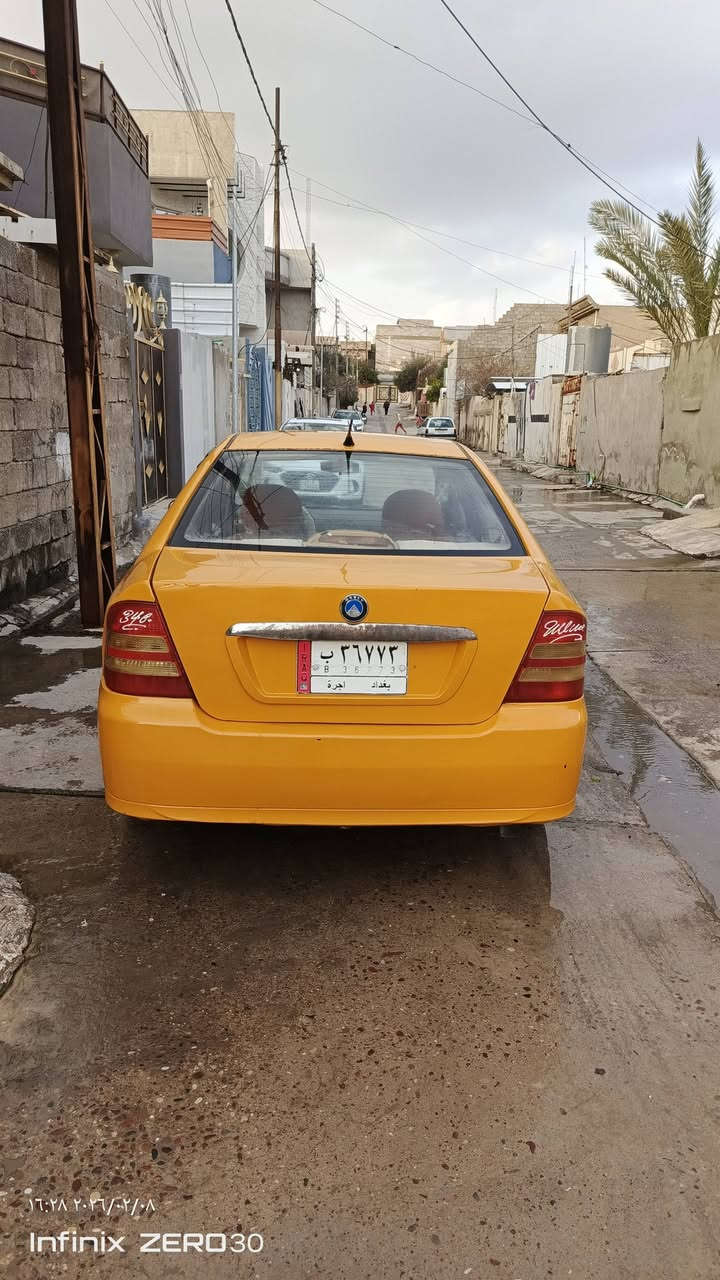 سي كي للبيع مستعجل سياره كدام العين المكينه والكير شرط شرط الوكاله والتحويل شرعي بل موصل هئيه 310 عل مشتري السعر 28 وبيها مجال الشراي ينتصل 
***********
*********** كورك بي وتساب 
مكاني موصل حي عدن
