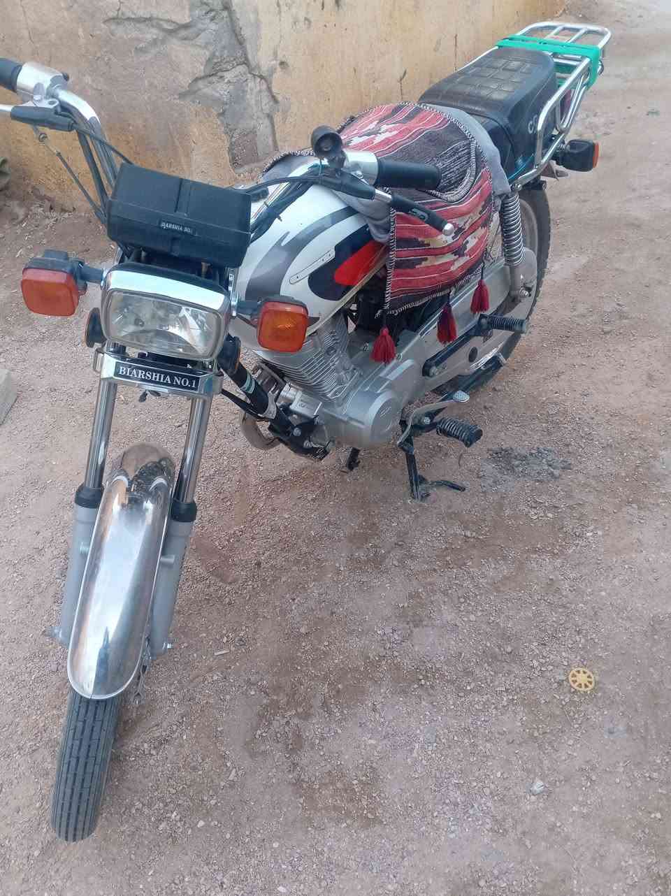 سلام عليكم موديل ٢٠٢٦ أوراق سكنر سعر ٦٥٠ بيهه مجال بسيط حك الجيه المكان كربلاء جماليه
***********
