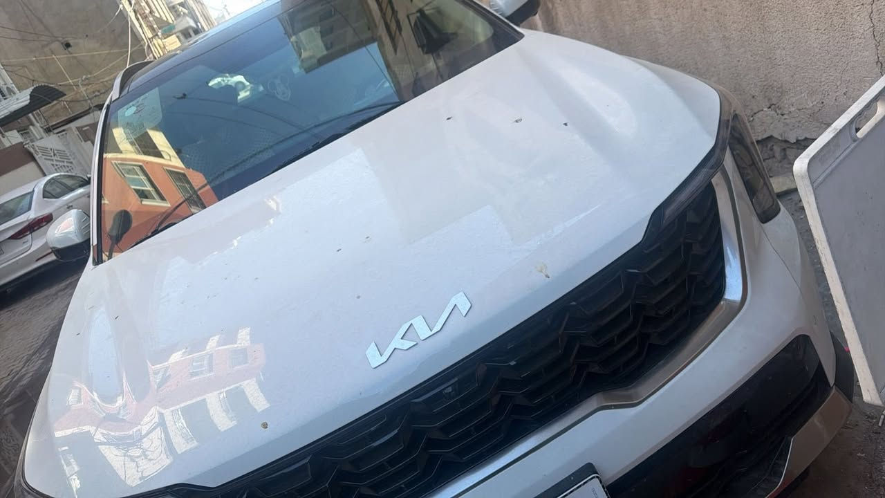 سورنتو 2025 رقم بغداد اخت زيرو ماشية 3000 مواصفات السورنتو معروفة. اربع كامرات السعر 310 الاتصال للرقم  *********** واتساب غير متواجد علفيس
