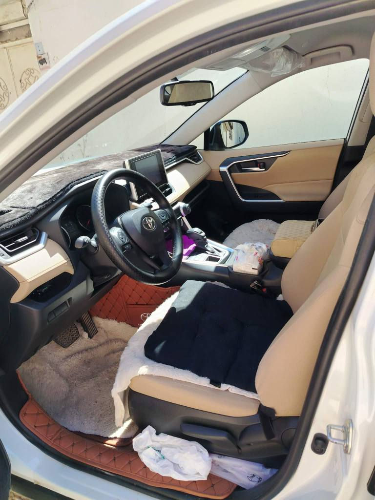 تۆیۆتا RAV 4  خلیجی 2024  دەبل ئەکسل بێ بۆیاخ تەنها یەک پەلە pdr هەیە سەیارەکە تەنها 40 هەزاری حەقیقی رۆشتوە سەنەوی تا 2030 تازەیە 285  گەلاو مەجال شوێن هەلەبجە *********** *********** حلبجة, السليمانية
