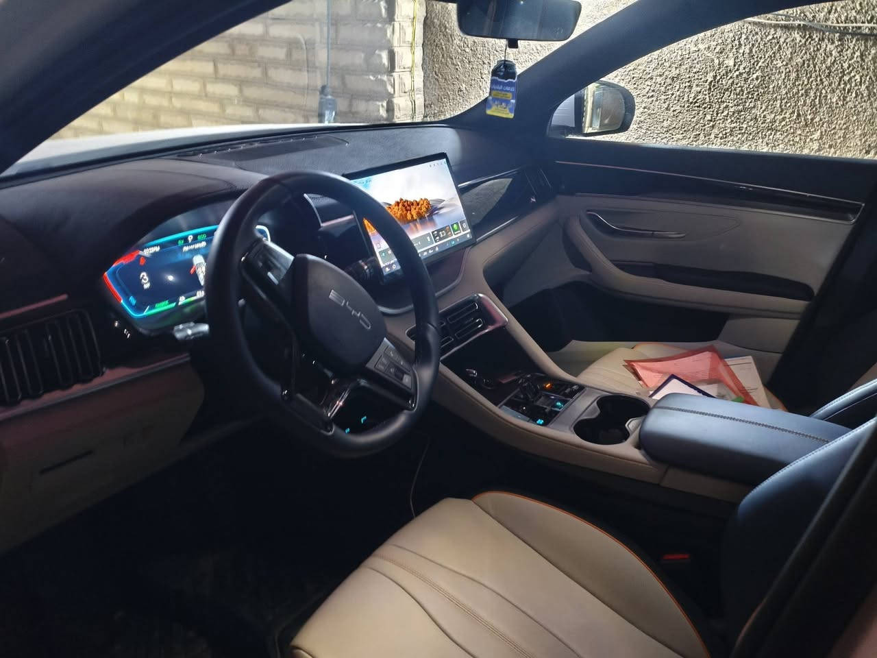 السلام عليكم ..
سونك بلاص dmi Awd 1500 Tضمان نات لون ابيض ماشيه 5500 كيلو مجمل..تفاصيلها 4000 على الكهرباء والباقي عالمحرك 
السياره كفاله عامه بيها سونر من المندلاوي قبل يومين السياره دفع رباعي ماطورين 320 حصان ..بطاريه كبيره شاحنتين وسبير ارضيات حوضيه اصليه من اربيل السياره بحاله الوكاله مبدللها دهن من الوكاله باقي مواصفاتها خليجي ومعروفه رقمها اربيل شرط تحويل للبيع ممتواجد فيس بوك مكان السياره بغداد حي الحسين حي الجهاد للاستفسار اتصال او واتس اب *********** .

