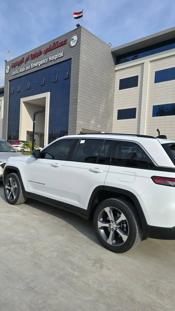 جيب كراند شيروكي لمتدد 
وارد خليجي هارلم 
موديل ٢٠٢٣ 
كتاب تضليل 80% مجدد
بانوراما 
كشن تبريد تدفئة 
كشن خزن 
سيارة كلين تايتل 
ماشيه ٢٢ الف مايل 

السعر ٣٩٥ ورقة 

***********
