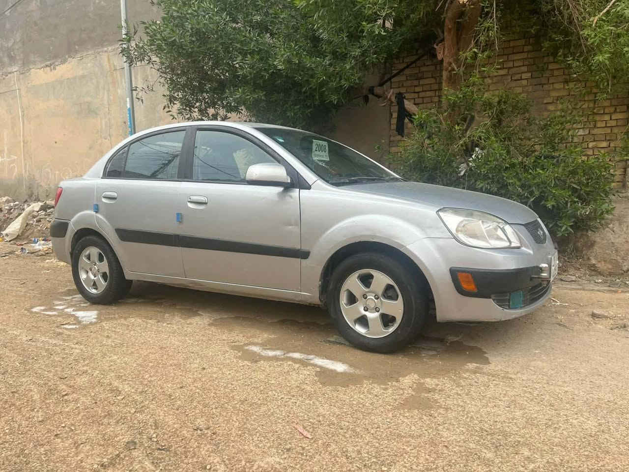 سياره للبيع كيا ريو ٢٠٠٧سياره بأسمي مداور فقط بدون وكاله رقم دولي لسنة ٢٠٣٠مكينه وكير كفاله السعر (٧٢)مكاني ناصريه مركز *********** واتساب
