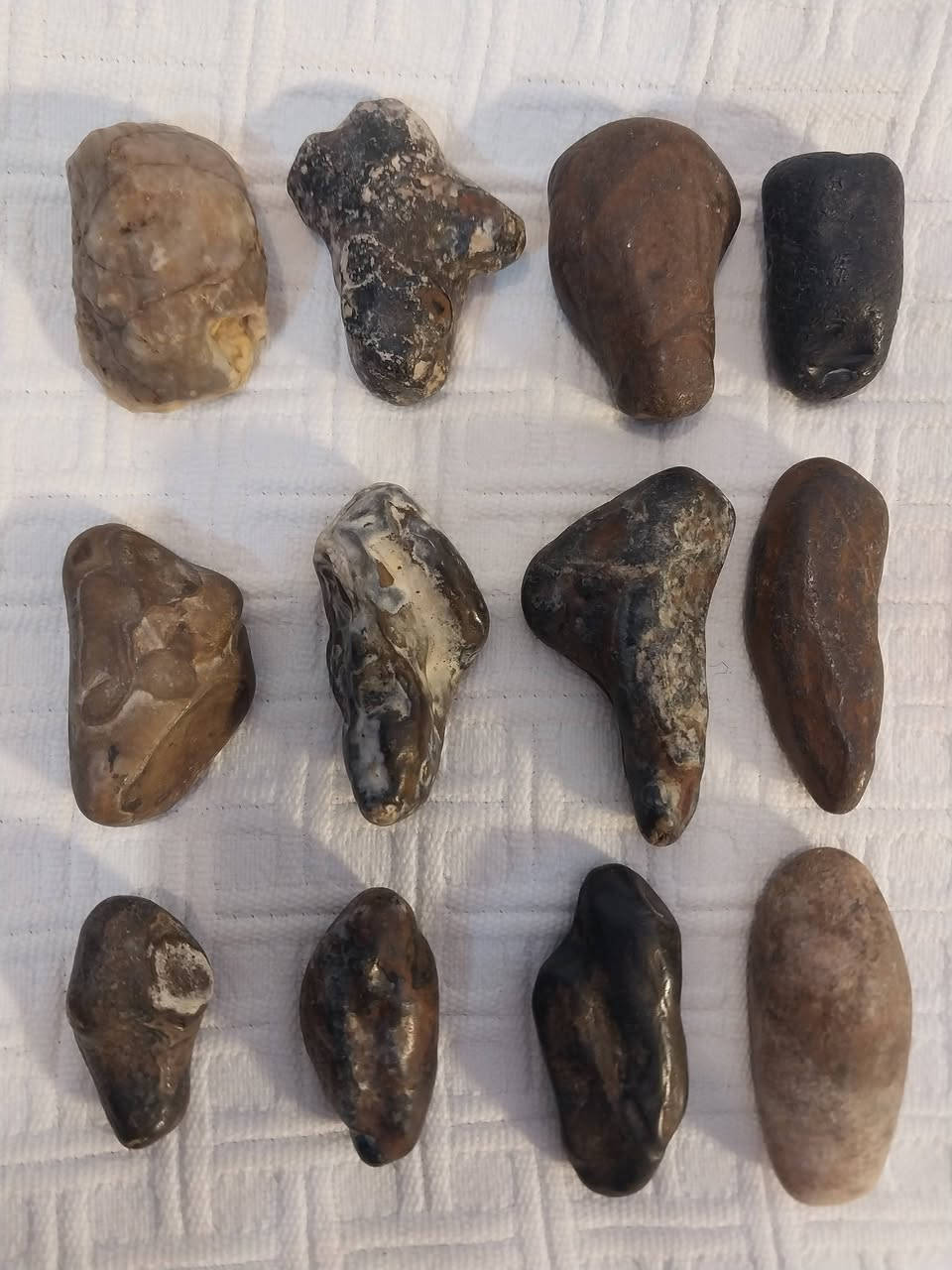 احجار للبيع كلمن وسعره المراسلة على ماسنجر


**إذا كنت صاحب هذا الإعلان وتريد حذفه لأي سبب، رجاءا أرسل رسالة إلى الدعم الفني**