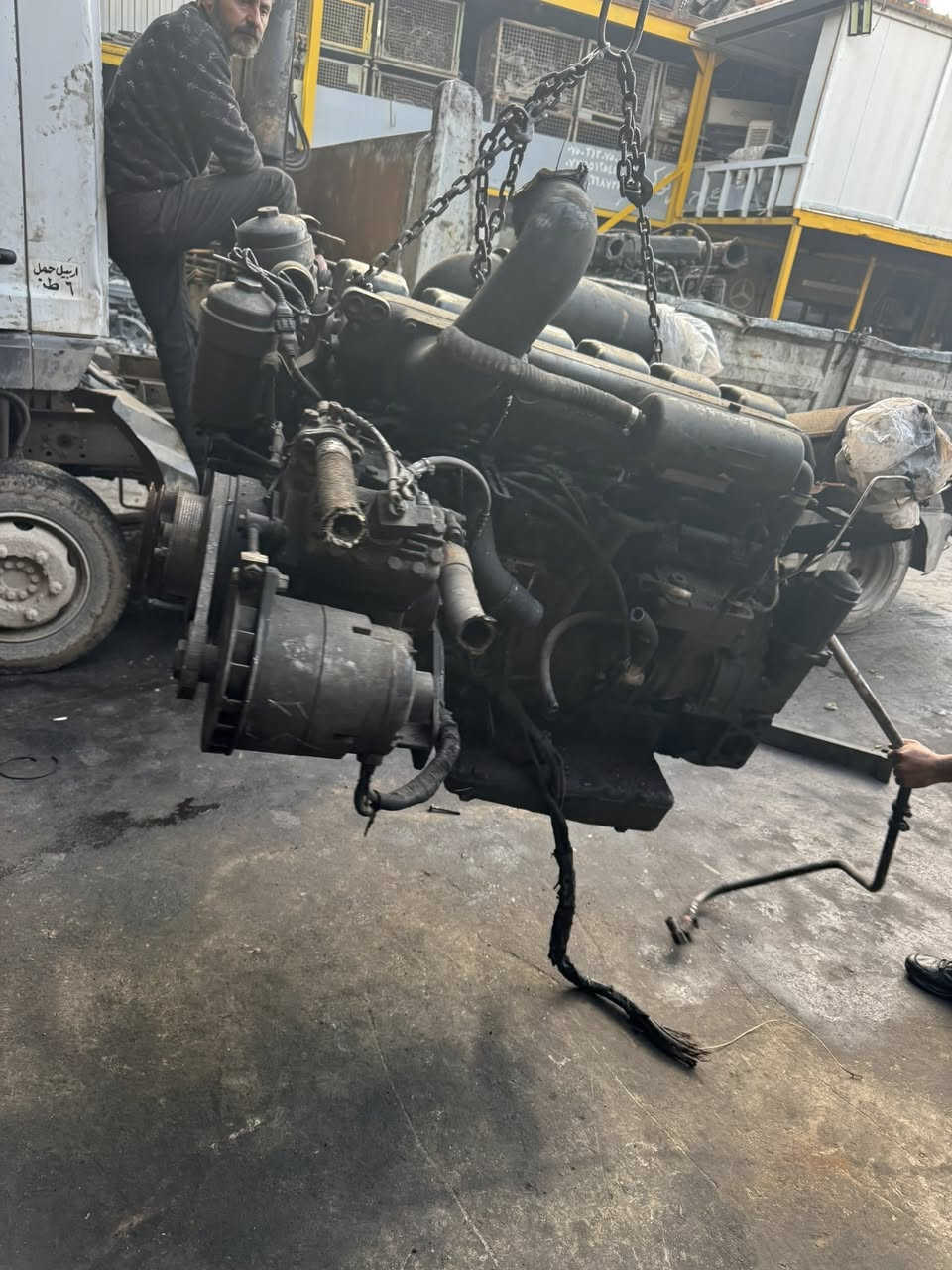 الان متوفر انواع المحركات وقطع محركات مستعمل وارد اورپي 
لسيارات مرسيدس. نوع. 
اكتروس. اكسور. اتيكو. اروكس. 
العنوان اربيل صناعه الشمالي 
كراج. محمد حجي سمير كركوكي 
للاستفسار اتصل على الرقم 
009647503130750
009647701326202

Now available: Used engines and engine parts imported from Europe for Mercedes-Benz vehicles. Models: Actros, Axor, Atego, Arox.
Address: Erbil, North Industrial Area, Muhammad Haji Samir Kirkuki Garage.
For inquiries, please call: +964 750 313 0750 
or +964 770 132 6202


**إذا كنت صاحب هذا الإعلان وتريد حذفه لأي سبب، رجاءا أرسل رسالة إلى الدعم الفني**