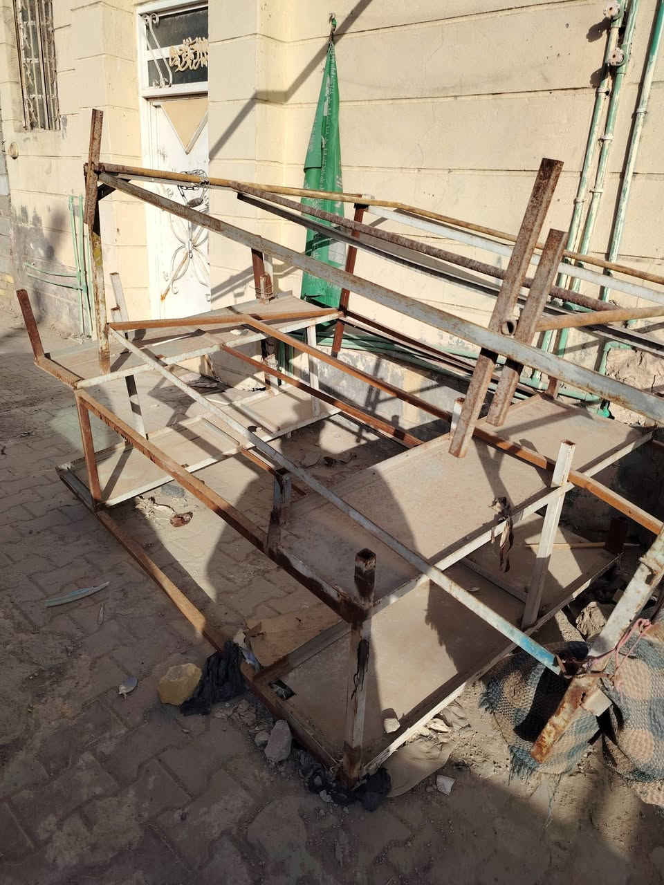 ميز بسطيه للبيع مع لوح خشب 
للاستفسار عل خاااص


**إذا كنت صاحب هذا الإعلان وتريد حذفه لأي سبب، رجاءا أرسل رسالة إلى الدعم الفني**