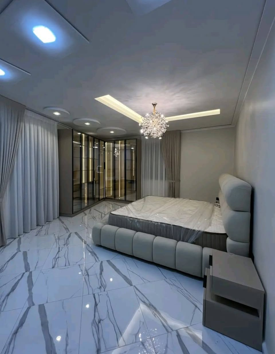 تخت منجد فخم ومريح  جميع القياسات و الألوان متوفرة 
بيروت فرن الشباك مقابل شركة alfa 
G. Furniture


**إذا كنت صاحب هذا الإعلان وتريد حذفه لأي سبب، رجاءا أرسل رسالة إلى الدعم الفني**