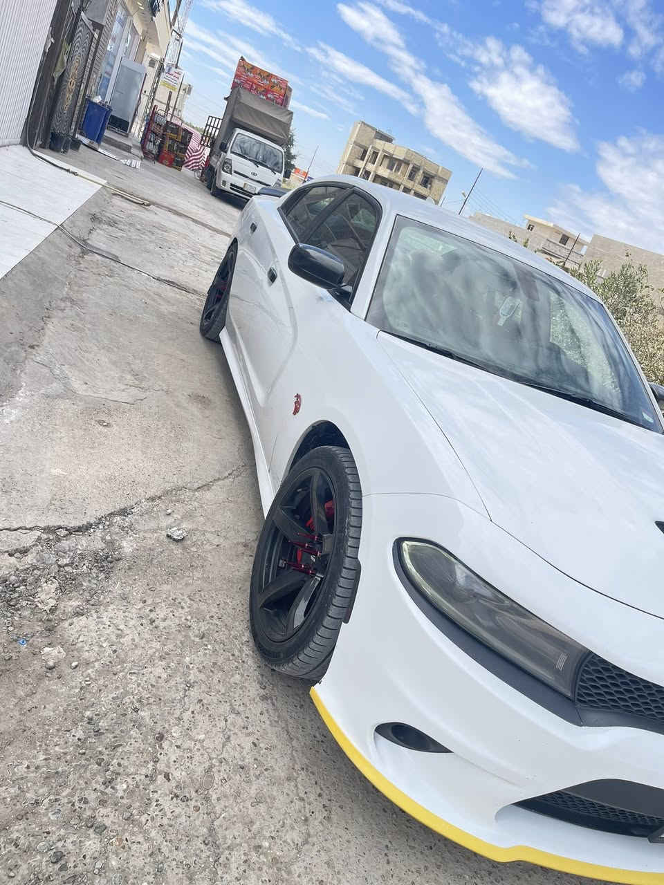 السلام عليكم جاجر 2019 RT رقم بغداد ماشية 86 الف سيارة طابة كلين كفالة وهنا انطخت اصبع بالبنيد ومنزل صور امريكا وصور طخة هنا بدون ايرباك بدون شواصي ولغود مكينة وكير كفالة سيارة كلش جديدة السعر 217 ورقة مكانهة بغداد مكلف بالنشر اخوان اتصلو علة صاحبهة ***********
