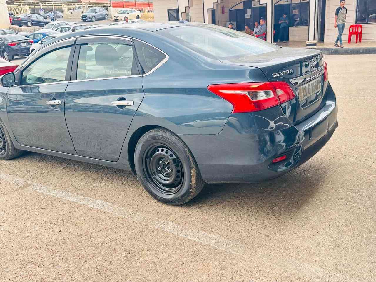 Nissan sentra 2016 SV الظرر قطعتين سبخ بدون دواخل بولند جاملغ بدون دواخل كير محرك شرط تحويل وكالة شرط سعر 83$ *********** أربيل, العراق
