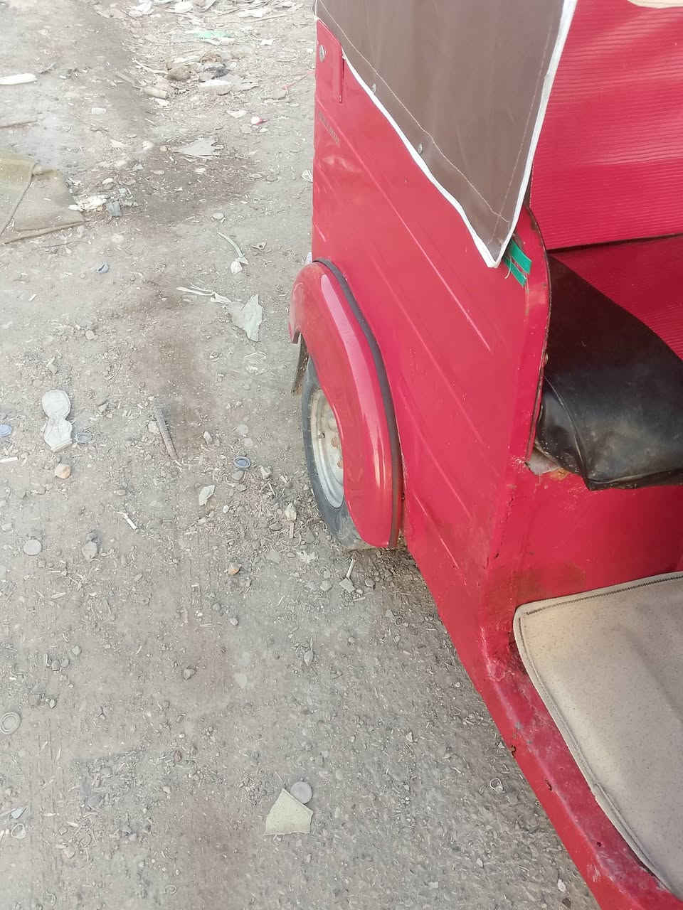 البيع موديل 18شهر8رقم نكليزي مكاني حي السفير السعر4400 وبيهامجال بصيط ***********
