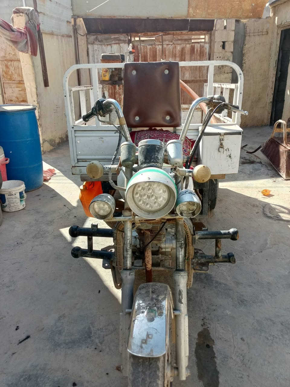 للبيع ستوته (ام تي ار) كلك كامل مواصفات كهربائيات محرك نضيف شاصي مكفول العنوان الحيدرية رقم الموبايل ***********
