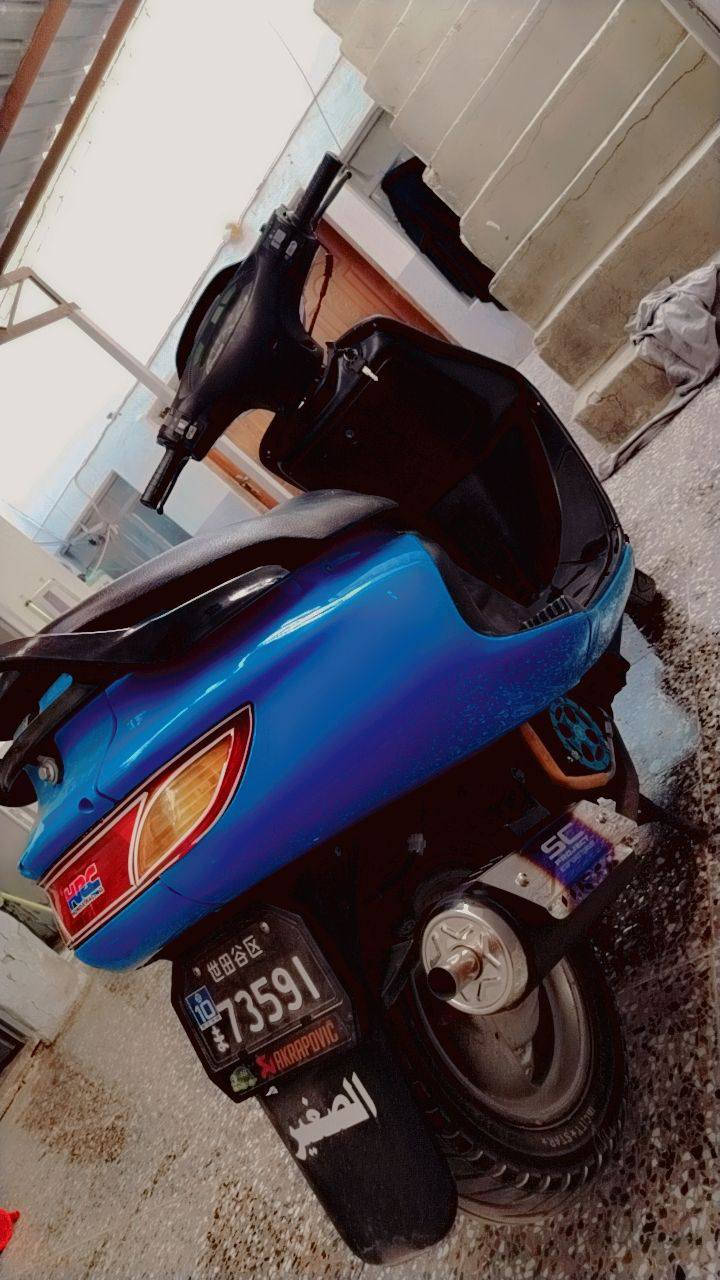 السلام عليكم فراشه فحل للبيع صار لها شهر طالعه من الوكيل مال حاويه
ما مفتوحه دراجه كلش حلوه انظف من الصوره بعد 

بس الكفر اللي قدام بيكسر من جوه موجود 

بيها مكاتبه مال وكيل 

مكاني نجف السعر 650 قفل 🔐🔐 بيها صالونصه رياضي


**إذا كنت صاحب هذا الإعلان وتريد حذفه لأي سبب، رجاءا أرسل رسالة إلى الدعم الفني**