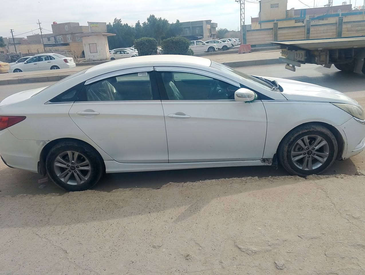 السلام عليكم سياره للبيع سوناتا 2011 سياره وارد خليجي مكينه 2400 تبريد شغال زوج تايرات جدد السياره  رقم اربيل يوم  مكاني الحله حمزه الغربي ‏‪***********
