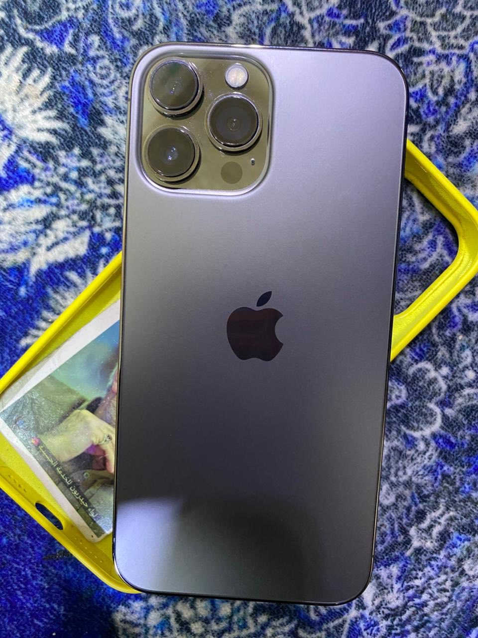 ‏سلام عليكم 13 Pro ماكس جهاز كله نظيف بطارية بلادي 80 ما مصعد ولا مفتوح￼ السعر 700 الرقم ***********♥️
