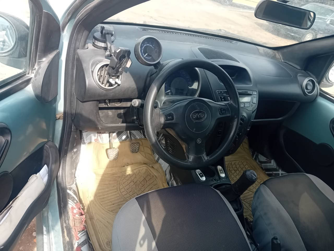 بي واي دي موديل ٢٠١٢ بدون صبغ سياره جاهزه السعر 28 مكاني بغداد البياع هاتف ***********
