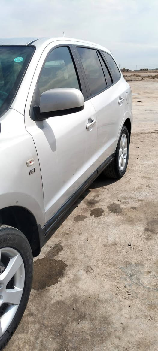 سلام عليكم
سنتافي كصتين للبيع كاز ادوات متومه سنويه ورقام طبق الاصل سياره نضيفه كير مكينه حداديه طخم تاير تبريد ثلج 
السعر 40
***********
مكلف بل نشر
