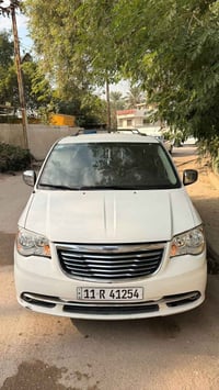 للبيع كرايسلر تاون كانتري 2012 وارد أمريكي حادث جاملغ ايمن وباب شواصي ...